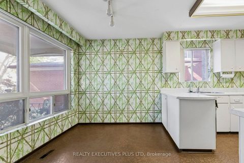 Photo 4 at 12 Mandel Crescent, Steeles, Toronto