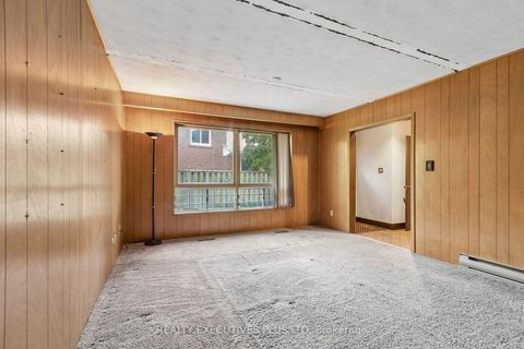 Photo 12 at 12 Mandel Crescent, Steeles, Toronto