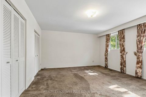 Photo 17 at 12 Mandel Crescent, Steeles, Toronto