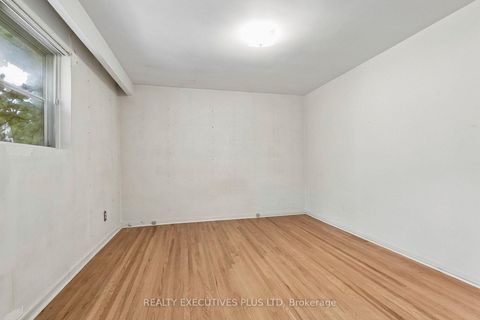 Photo 20 at 12 Mandel Crescent, Steeles, Toronto