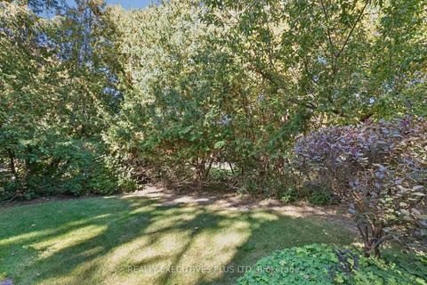 Photo 36 at 12 Mandel Crescent, Steeles, Toronto