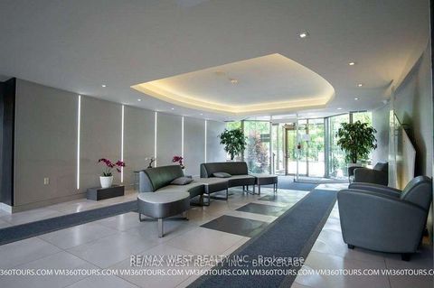 Photo 3 at NPH7 - 2261 Lake Shore Boulevard W, Mimico, Toronto
