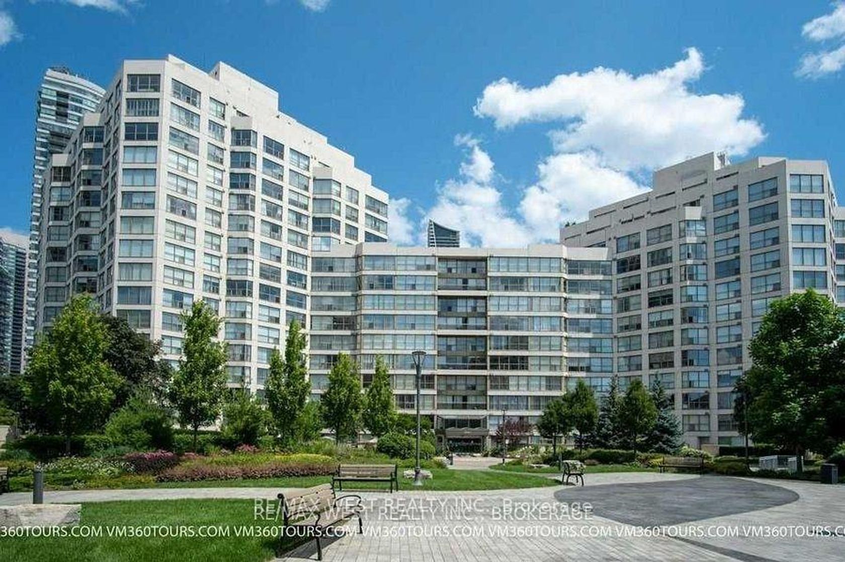 NPH7 - 2261 Lake Shore Boulevard W, Mimico, Toronto 
