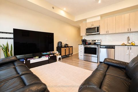 Photo 20 at 25 - 630 Rogers Road, Eglinton West, Toronto
