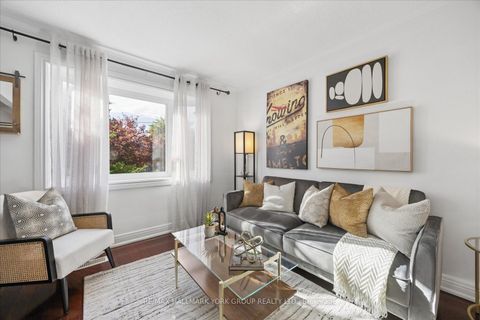 Photo 3 at 45 Seventeenth Street, New Toronto, Toronto