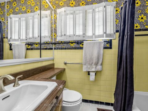Photo 20 at 91 Larkfield Drive, Don Mills, Toronto