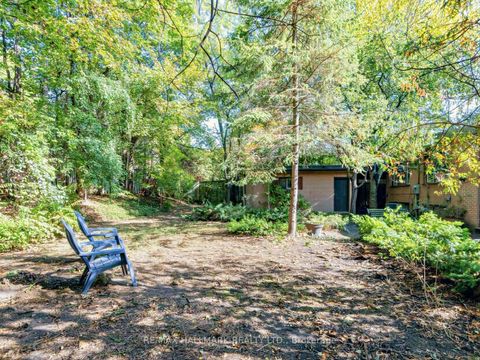 Photo 26 at 91 Larkfield Drive, Don Mills, Toronto