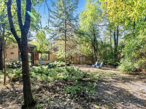 Photo 28 at 91 Larkfield Drive, Don Mills, Toronto