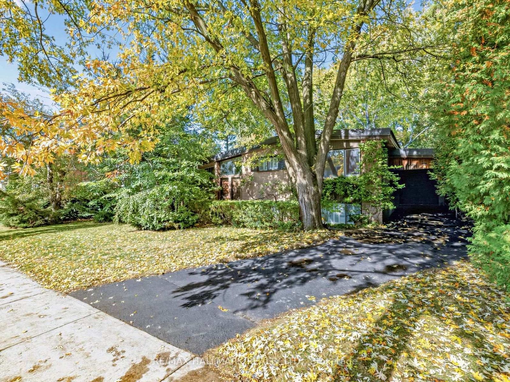 91 Larkfield Drive, Don Mills, Toronto 