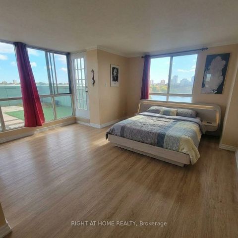 Photo 11 at 706 - 61 Markbrook Lane, Jamestown, Toronto