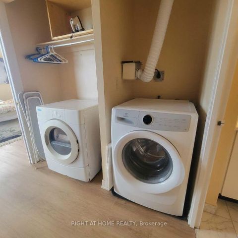 Photo 13 at 706 - 61 Markbrook Lane, Jamestown, Toronto