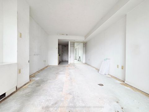 Photo 6 at 409 - 705 King Street W, Niagara, Toronto
