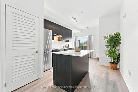 Photo 9 at 110 - 408 Browns Line, Alderwood, Toronto