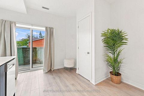 Photo 15 at 110 - 408 Browns Line, Alderwood, Toronto