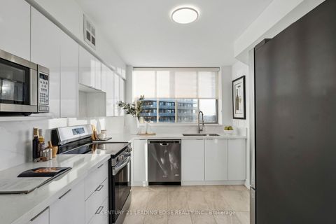 Photo 24 at 2214 - 44 St Joseph Street, Bay Street Corridor, Toronto