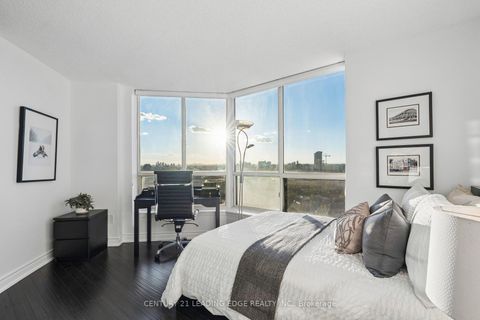 Photo 29 at 2214 - 44 St Joseph Street, Bay Street Corridor, Toronto