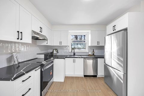 Photo 12 at 104 Benshire Drive, Woburn, Toronto