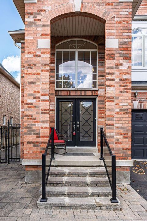 Photo 2 at 120 Golden Orchard Road, Patterson, Vaughan