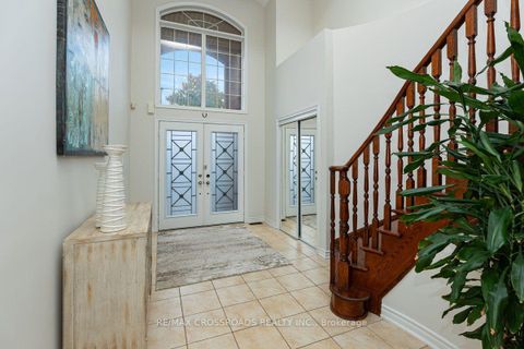 Photo 4 at 120 Golden Orchard Road, Patterson, Vaughan