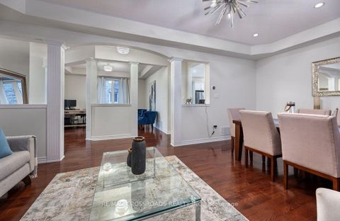 Photo 10 at 120 Golden Orchard Road, Patterson, Vaughan