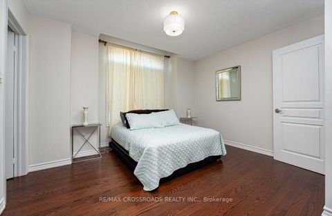Photo 27 at 120 Golden Orchard Road, Patterson, Vaughan
