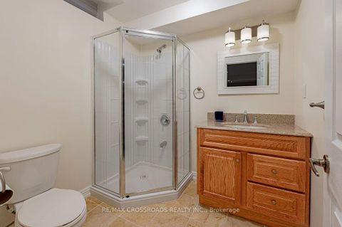 Photo 36 at 120 Golden Orchard Road, Patterson, Vaughan