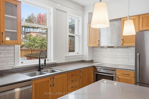 Photo 13 at 6 Sandford Avenue, South Riverdale, Toronto