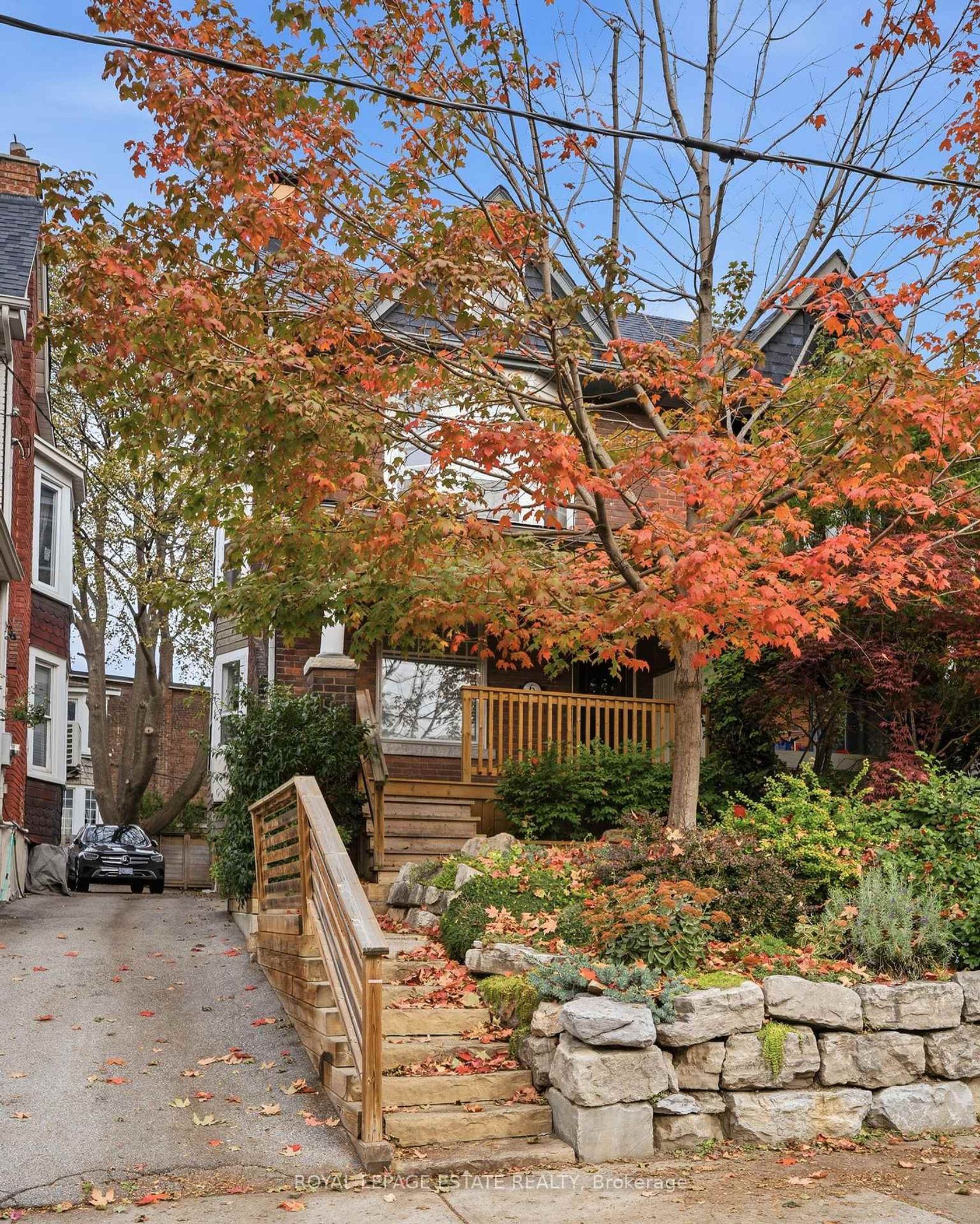 6 Sandford Avenue, South Riverdale, Toronto 