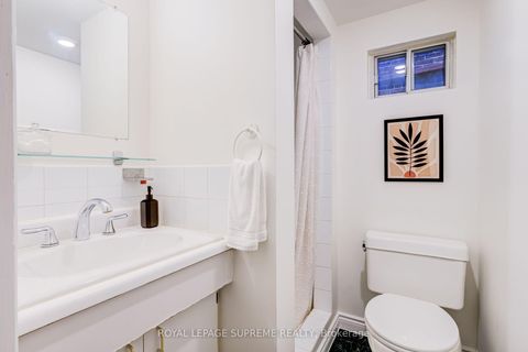 Photo 10 at 32 Thome Crescent, Wychwood, Toronto