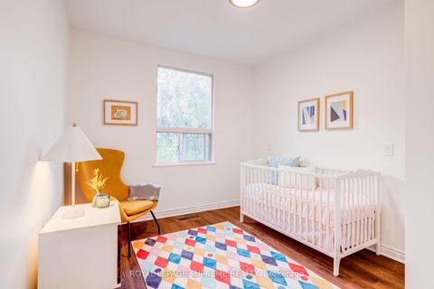 Photo 18 at 32 Thome Crescent, Wychwood, Toronto