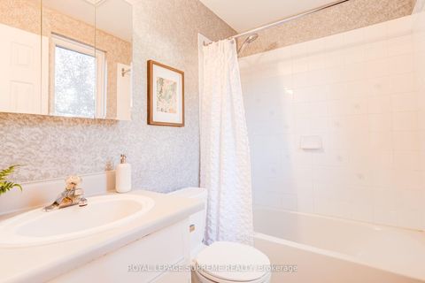 Photo 24 at 32 Thome Crescent, Wychwood, Toronto