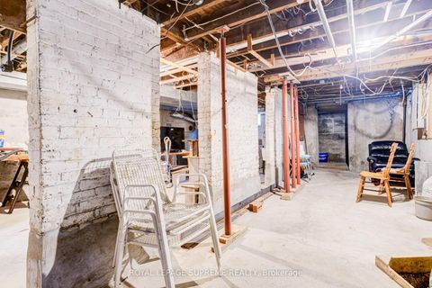 Photo 25 at 32 Thome Crescent, Wychwood, Toronto