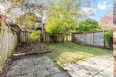Photo 27 at 32 Thome Crescent, Wychwood, Toronto