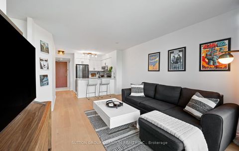 Photo 4 at 1110 - 219 Fort York Boulevard, Niagara, Toronto