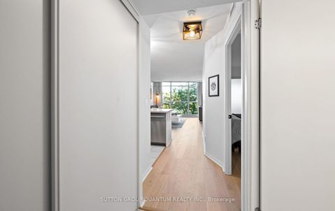 Photo 9 at 1110 - 219 Fort York Boulevard, Niagara, Toronto