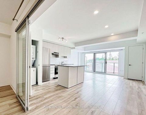 Photo 7 at 216 - 408 Browns Line, Alderwood, Toronto