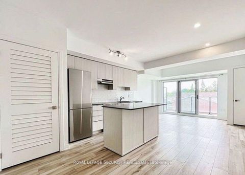 Photo 14 at 216 - 408 Browns Line, Alderwood, Toronto