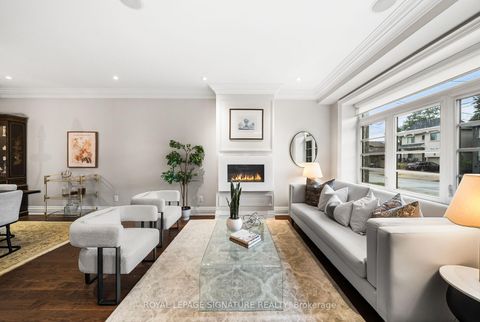 Photo 3 at 39 Regina Avenue, Lawrence, Toronto