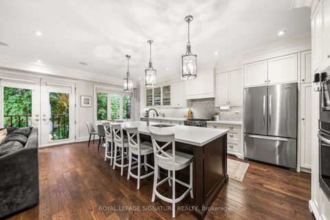 Photo 9 at 39 Regina Avenue, Lawrence, Toronto
