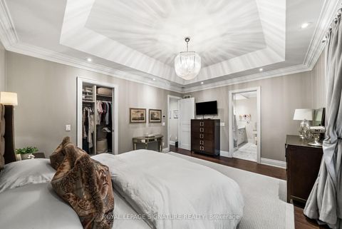 Photo 19 at 39 Regina Avenue, Lawrence, Toronto