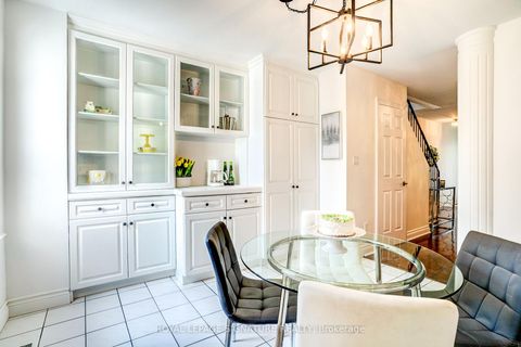 Photo 7 at 105 Earlscourt Avenue, Davenport, Toronto