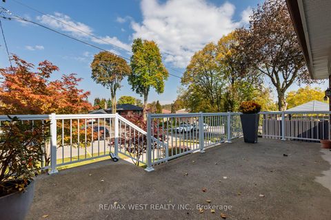Photo 3 at 82 Renault Crescent, Humber Heights, Toronto