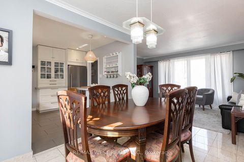 Photo 11 at 82 Renault Crescent, Humber Heights, Toronto
