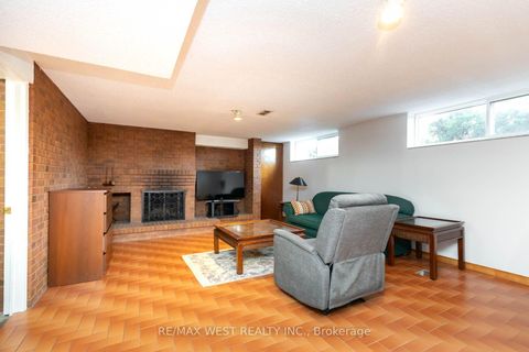 Photo 30 at 82 Renault Crescent, Humber Heights, Toronto