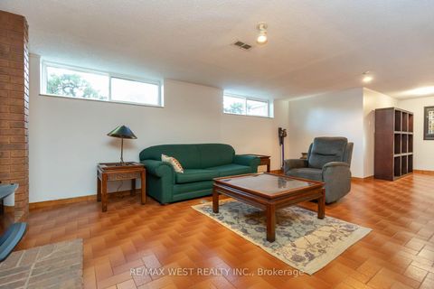 Photo 31 at 82 Renault Crescent, Humber Heights, Toronto