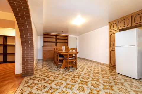 Photo 33 at 82 Renault Crescent, Humber Heights, Toronto
