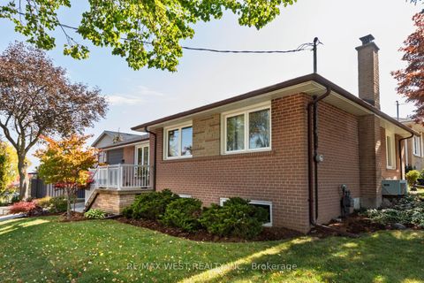 Photo 47 at 82 Renault Crescent, Humber Heights, Toronto