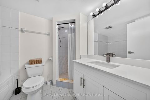 Photo 15 at 211 - 1 Rowntree Road, Jamestown, Toronto