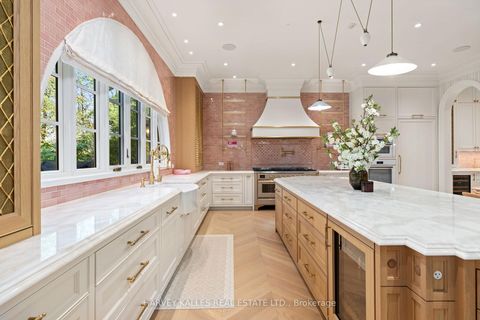 Photo 10 at 221 Forest Hill Road, Forest Hill South, Toronto