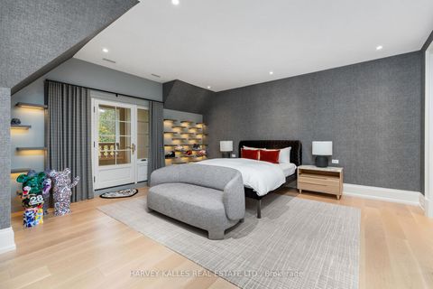 Photo 34 at 221 Forest Hill Road, Forest Hill South, Toronto